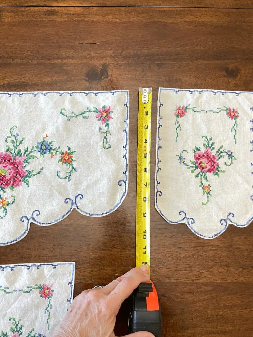 Hand Crafted size leaves